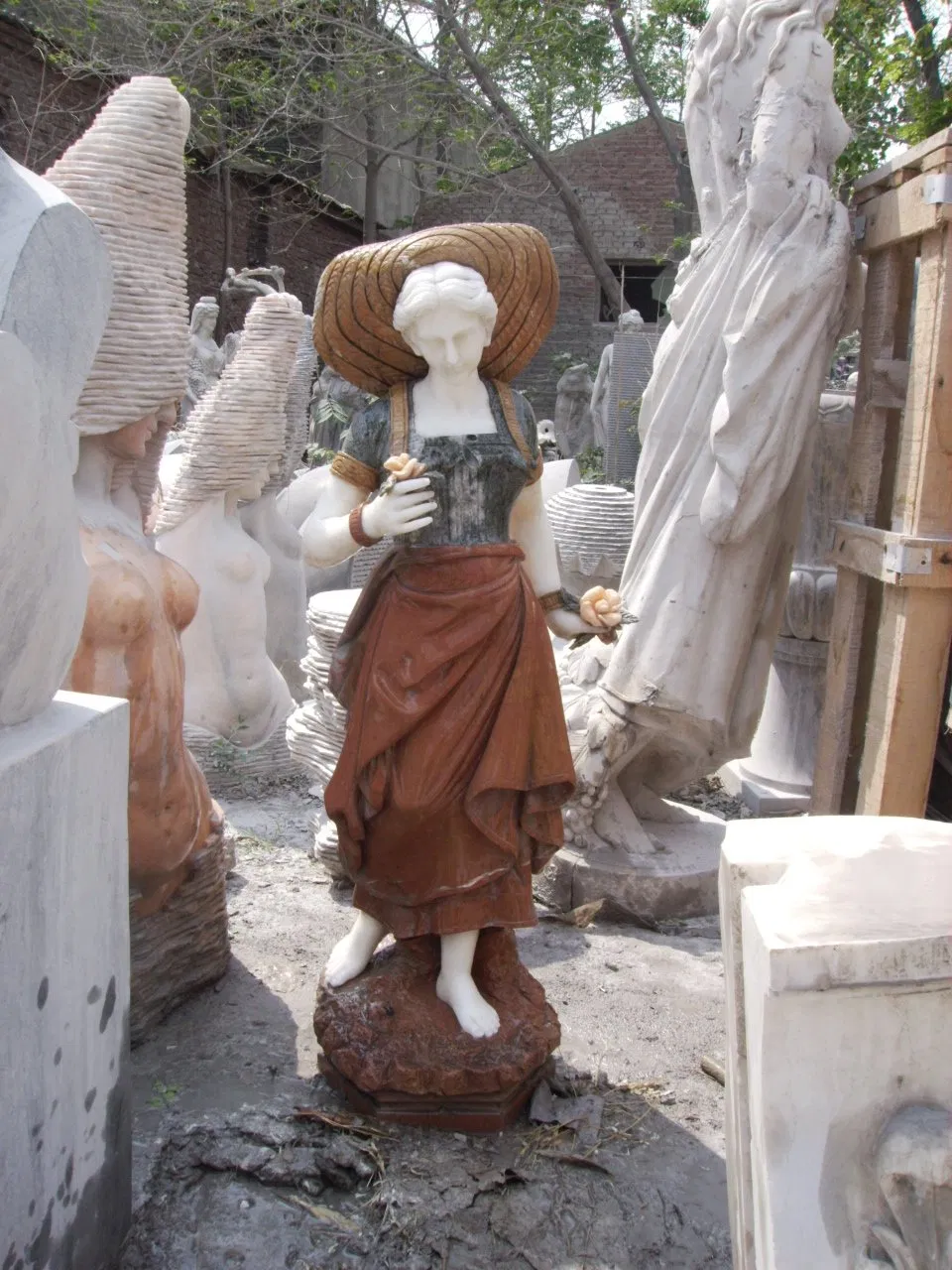 Life-Size Marble Angel Cemetery Sculpture for Gardens