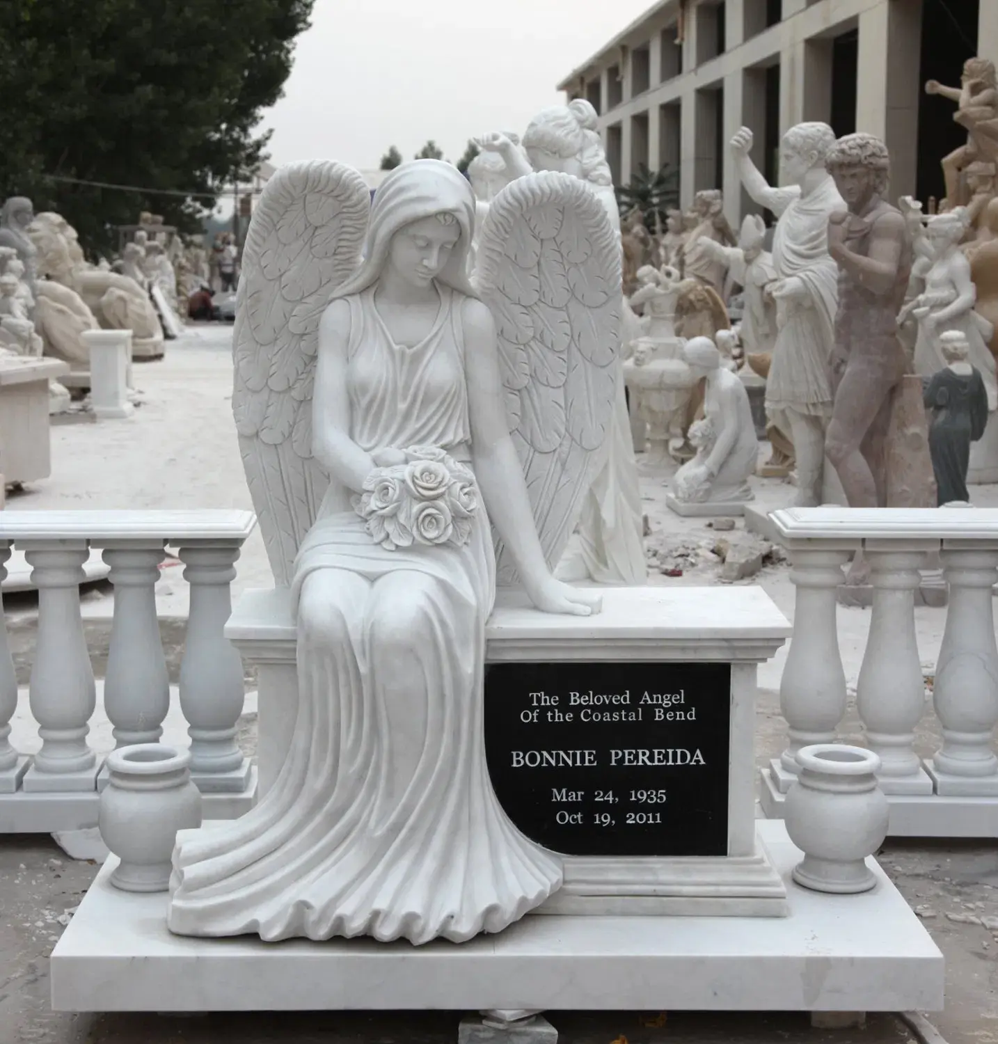 Sitting Angel Marble Headstone Cemetery Sculpture